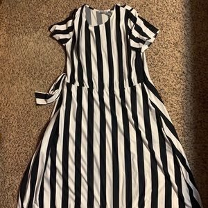 Black and white dress